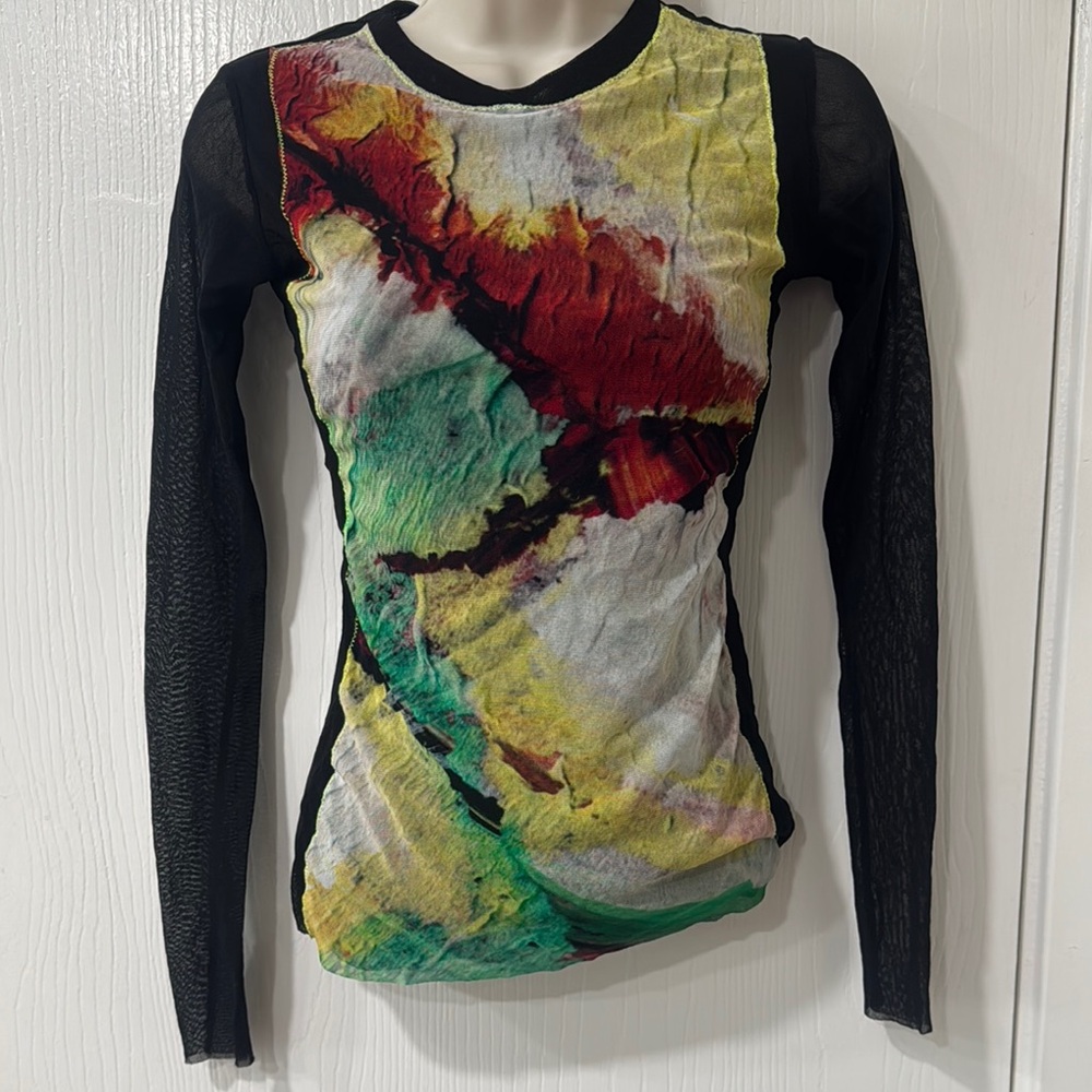 Petit Pois by Viviana Black and Yellow Fitted Graphic Blouse